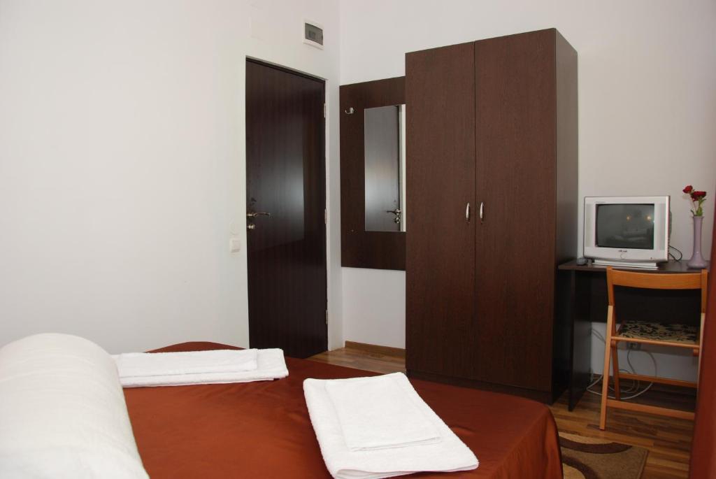 Pensiunea Zbor Cluj-Napoca Phòng bức ảnh