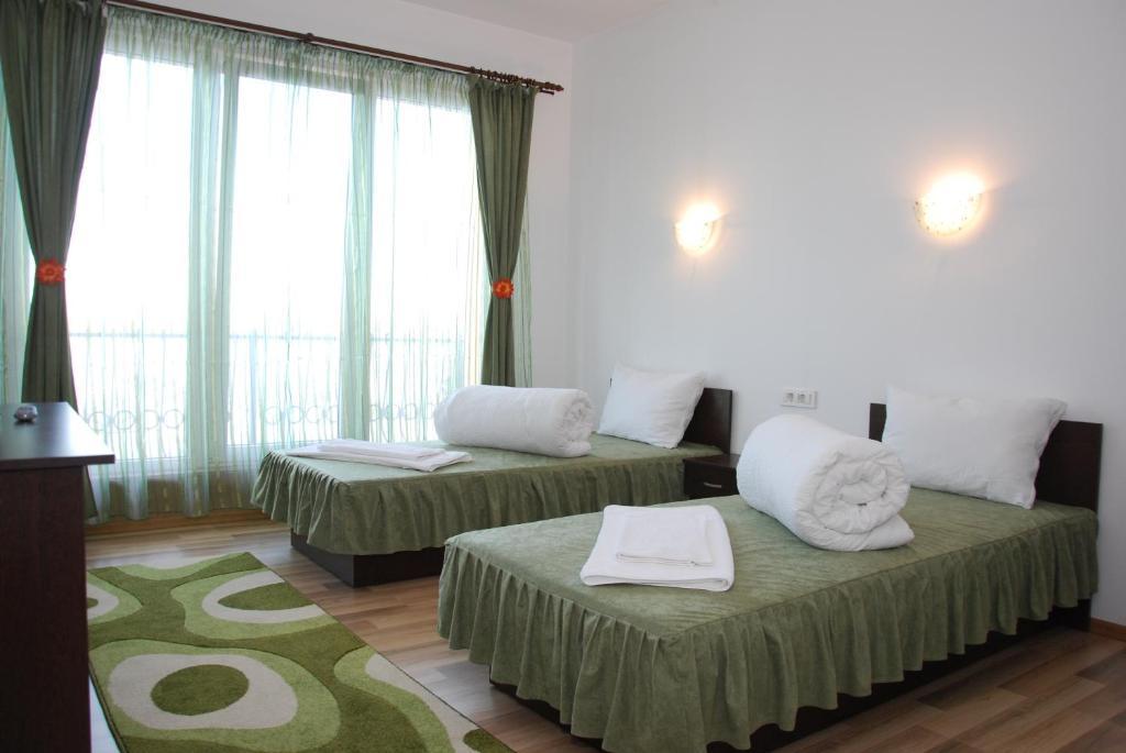Pensiunea Zbor Cluj-Napoca Phòng bức ảnh