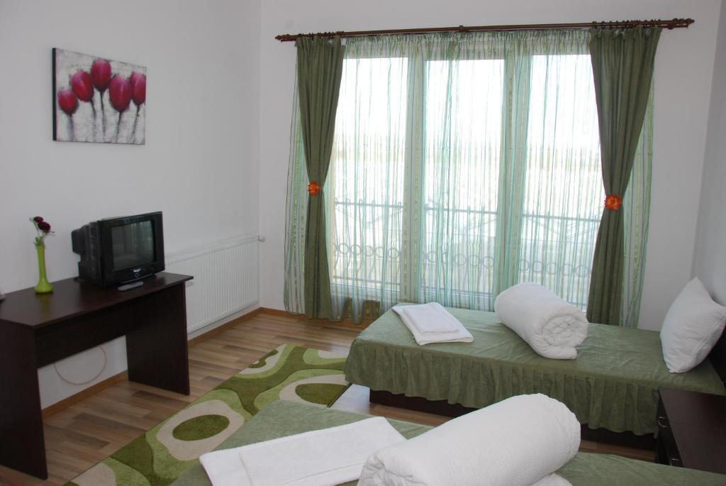 Pensiunea Zbor Cluj-Napoca Phòng bức ảnh
