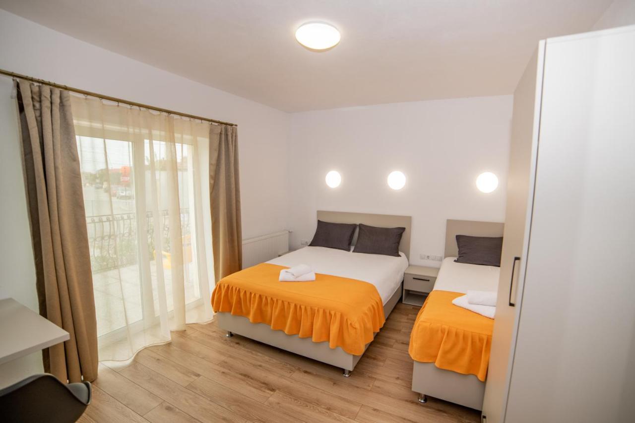 Pensiunea Zbor Cluj-Napoca Ngoại thất bức ảnh