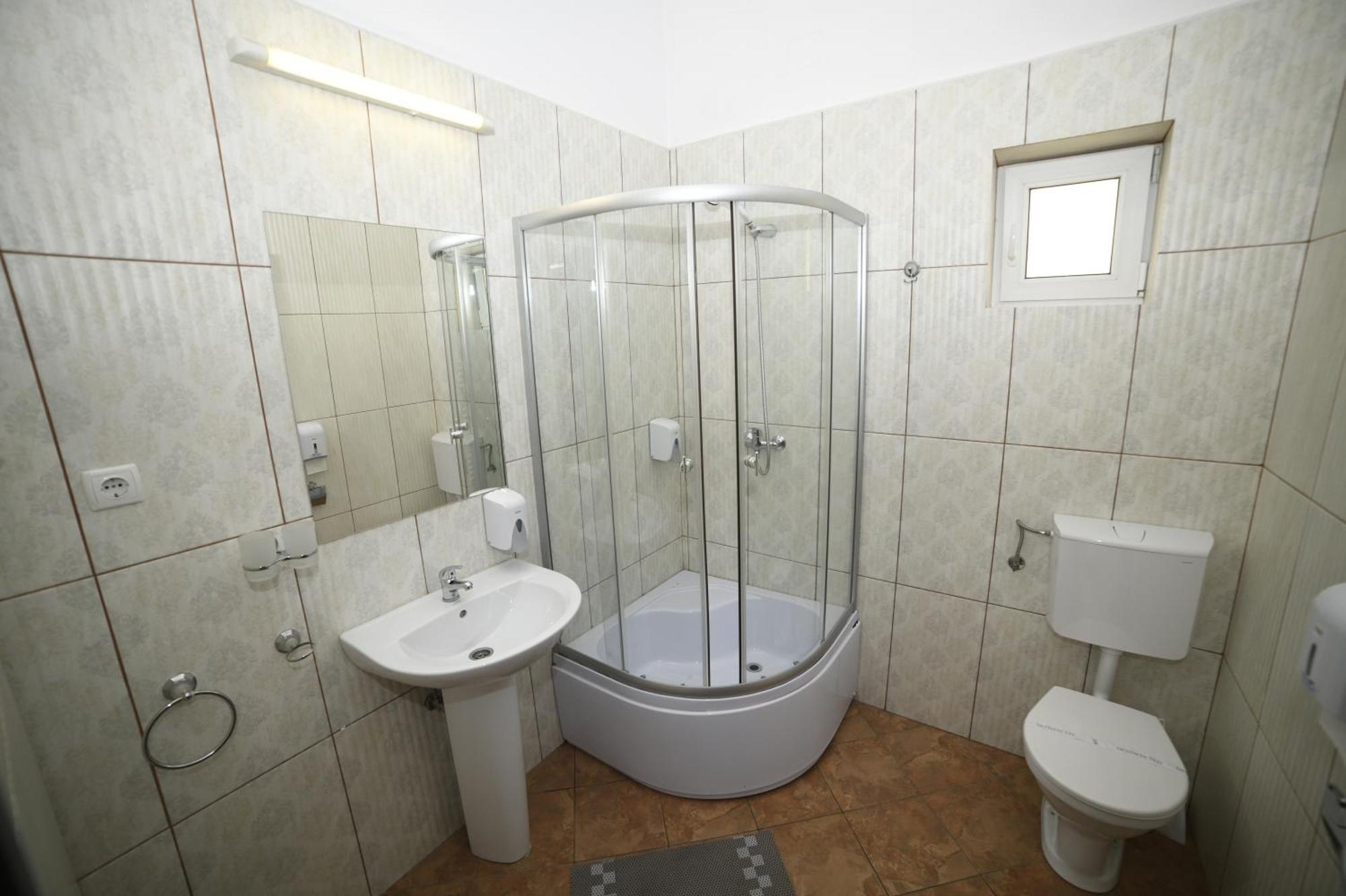 Pensiunea Zbor Cluj-Napoca Ngoại thất bức ảnh