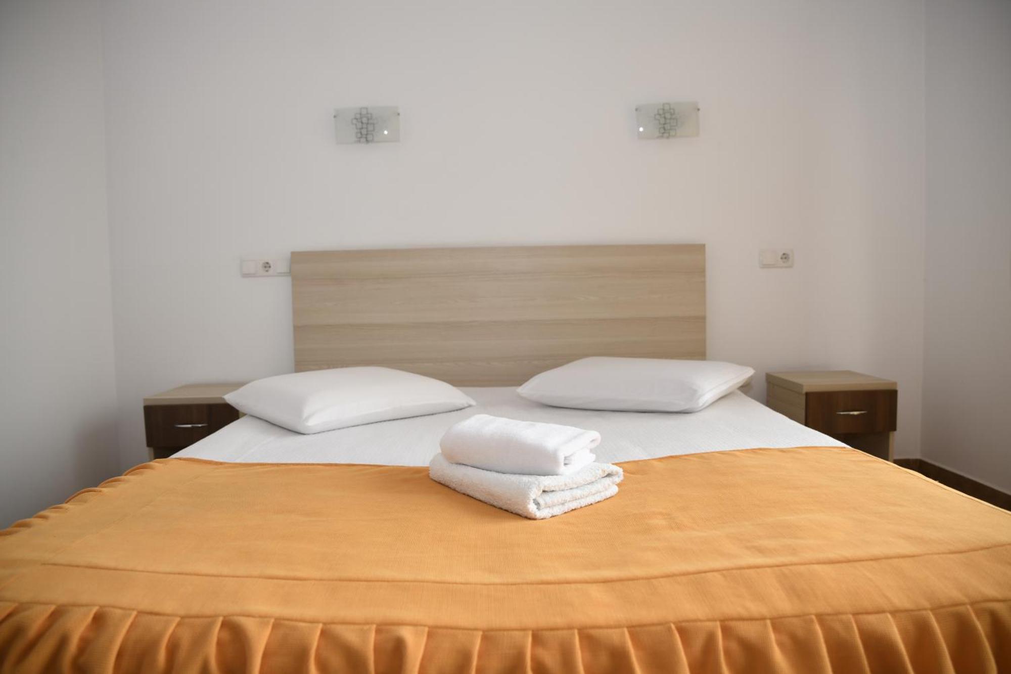 Pensiunea Zbor Cluj-Napoca Ngoại thất bức ảnh