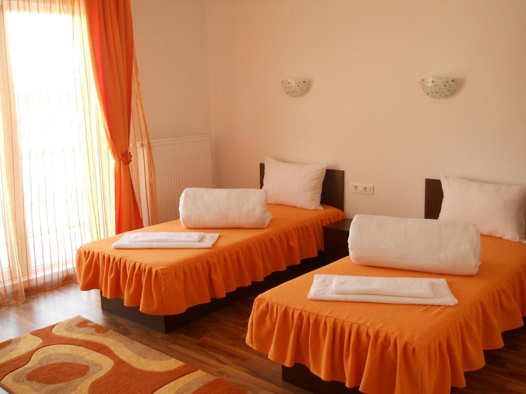 Pensiunea Zbor Cluj-Napoca Phòng bức ảnh