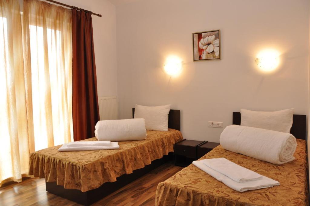 Pensiunea Zbor Cluj-Napoca Ngoại thất bức ảnh